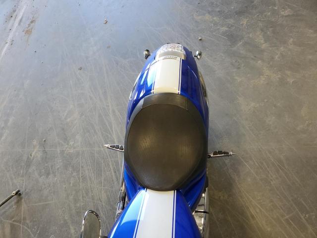 JS1VY53A172109737 - 2007 SUZUKI VZR1800 BLUE photo 6