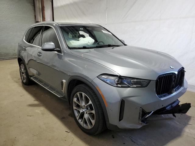 5UX23EU01R9S21556 - 2024 BMW X5 XDRIVE40I GRAY photo 4