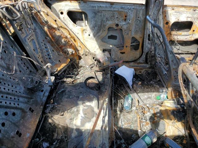 4T4BF3EK9BR092709 - 2011 TOYOTA CAMRY BASE GREEN photo 10