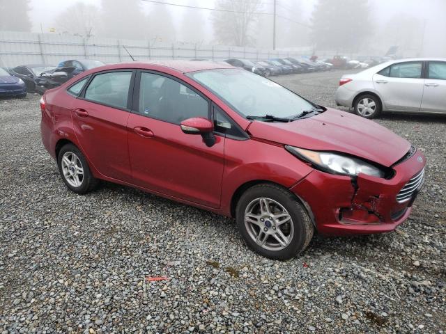 3FADP4BJ7HM170560 - 2017 FORD FIESTA SE RED photo 4