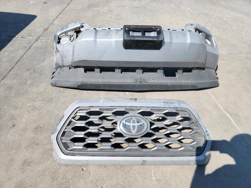 5TFCZ5AN4MX276107 - 2021 TOYOTA TACOMA DOUBLE CAB 银色 照片 12