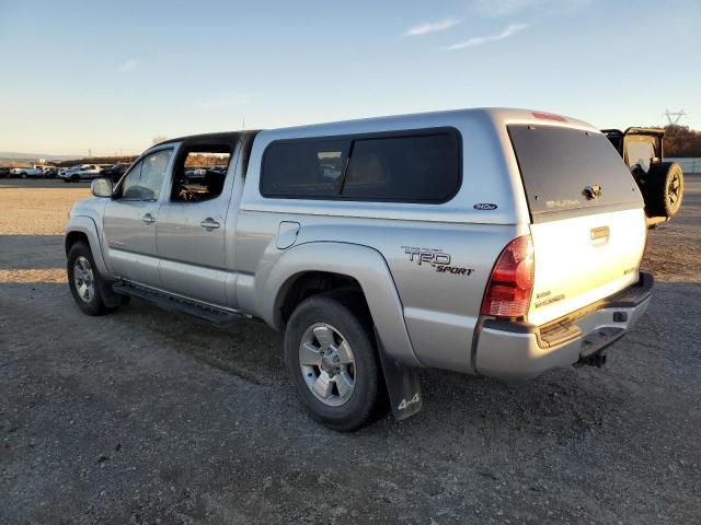 5TEMU52N35Z001307 - 2005 TOYOTA TACOMA DOUBLE CAB LONG BED SILVER photo 2