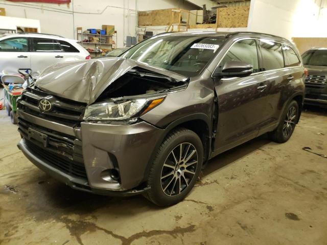 2018 TOYOTA HIGHLANDER SE, 