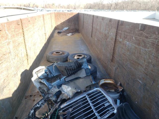 1UYFA2451TA944301 - 1996 UTILITY TRAILER BLUE photo 6