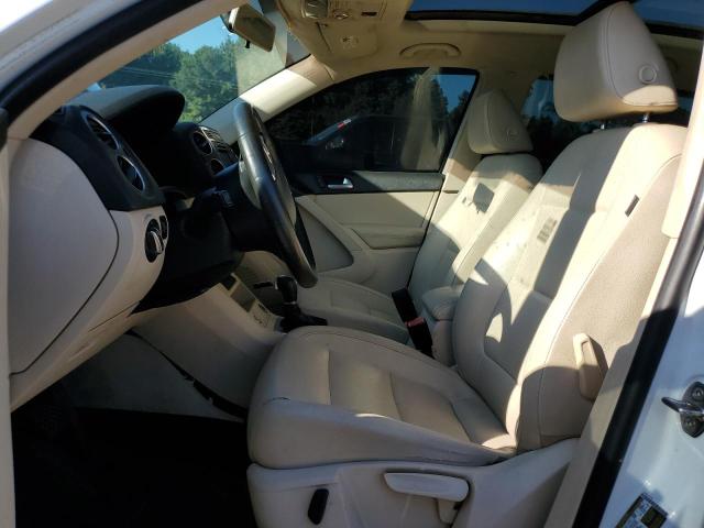 WVGAV3AX6EW557949 - 2014 VOLKSWAGEN TIGUAN S WHITE photo 7