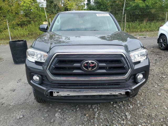 3TMCZ5AN2PM561799 - 2023 TOYOTA TACOMA DOUBLE CAB 石墨色 照片 5