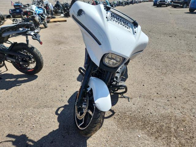 1HD1KB712RB649694 - 2024 HARLEY-DAVIDSON FLHX თეთრი ფოტო 2