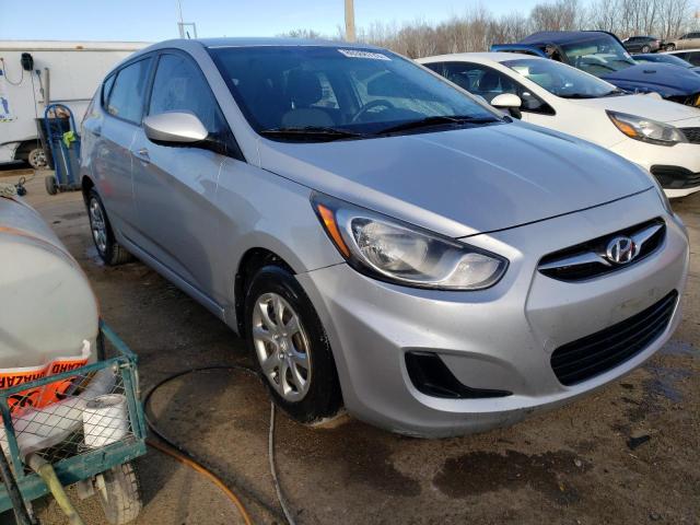 KMHCT5AE4CU024287 - 2012 HYUNDAI ACCENT GLS SILVER photo 4