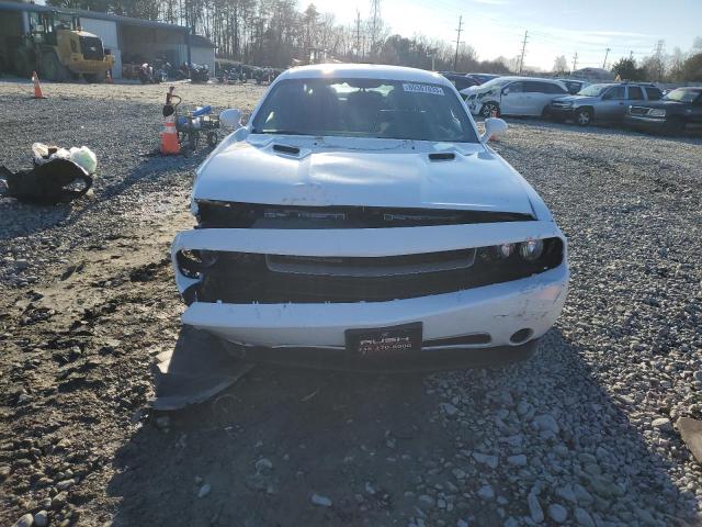 2C3CDYAG5CH293202 - 2012 DODGE CHALLENGER SXT WHITE photo 5