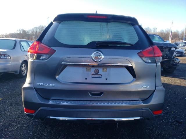 KNMAT2MV5JP542278 - 2018 NISSAN ROGUE S GRAY photo 6