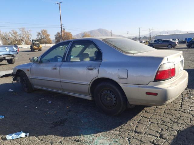 1HGCD5656TA177587 - 1996 HONDA ACCORD EX SILVER photo 2