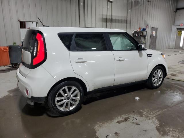 KNDJP3A5XK7667681 - 2019 KIA SOUL + WHITE photo 3