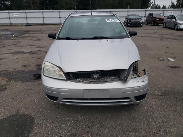 1FAFP34N07W112016 - 2007 FORD FOCUS ZX4 SILVER photo 5