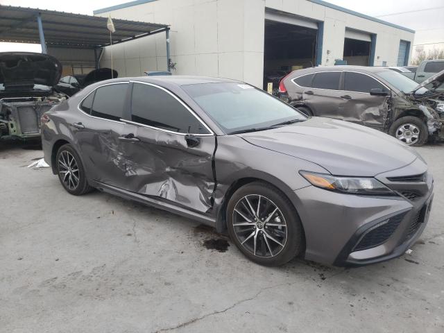 4T1T11AK0PU830685 - 2023 TOYOTA CAMRY SE NIGHT SHADE GRAY photo 4