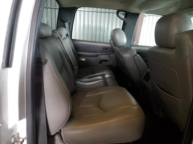 1GCHK23U06F154978 - 2006 CHEVROLET SILVERADO K2500 HEAVY DUTY WHITE photo 10