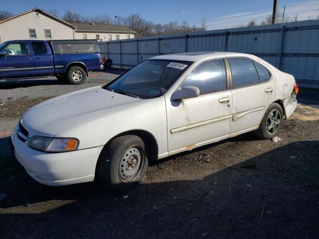 1N4DL01DXWC173290 - 1998 NISSAN ALTIMA XE WHITE photo 1