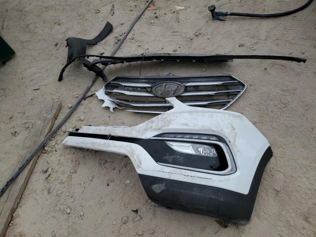 5NMZU3LB0JH101597 - 2018 HYUNDAI SANTA FE S 白色 照片 13