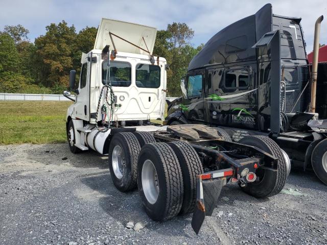 3AKJHLDV4JSJR1522 - 2018 FREIGHTLINER CASCADIA 1 Biały zdjęcie 3