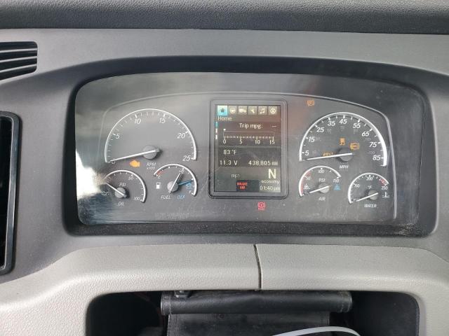 3AKJHLDV4JSJR1522 - 2018 FREIGHTLINER CASCADIA 1 Biały zdjęcie 8