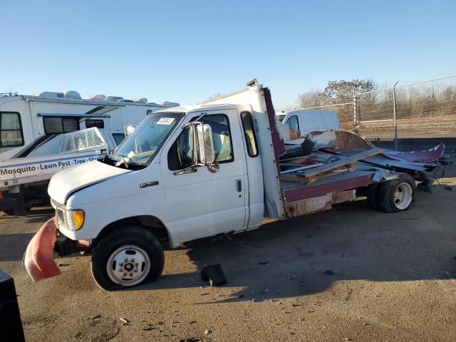 1994 FORD ECONOLINE E350 CUTAWAY VAN, 