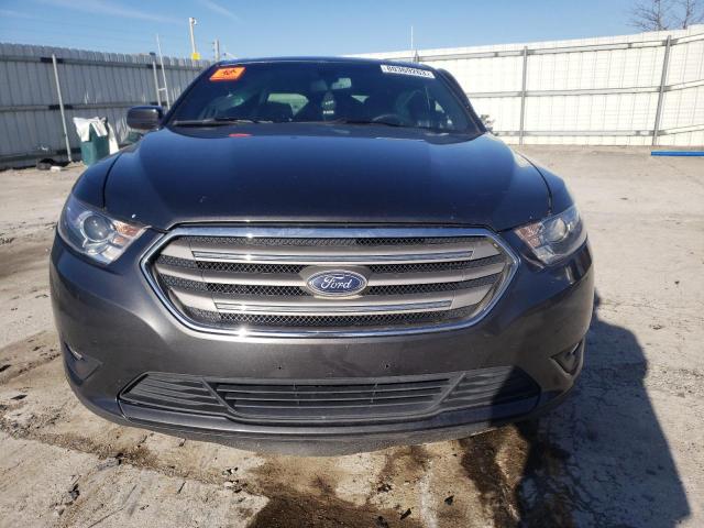 1FAHP2E80HG110404 - 2017 FORD TAURUS SEL GRAY photo 5