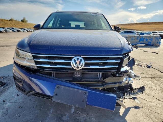 3VV2B7AX8MM050768 - 2021 VOLKSWAGEN TIGUAN SE Niebieski zdjęcie 5