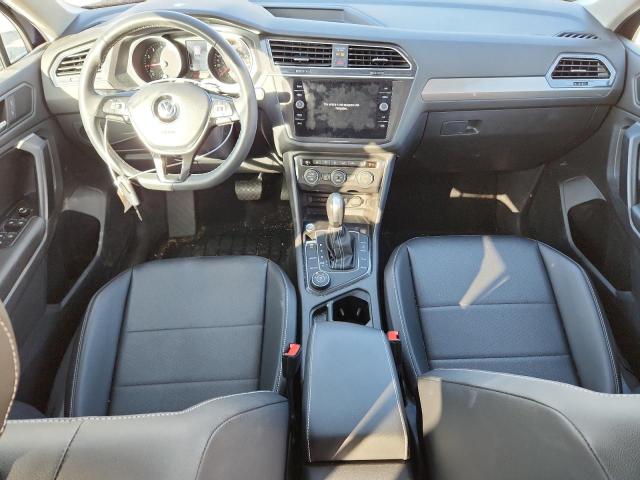 3VV2B7AX8MM050768 - 2021 VOLKSWAGEN TIGUAN SE Niebieski zdjęcie 8