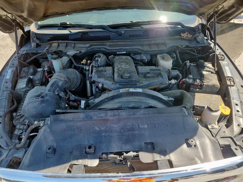 3C6UR5FL4JG409337 - 2018 RAM 2500 LARAMIE Schwarz Foto 11