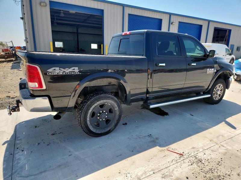 3C6UR5FL4JG409337 - 2018 RAM 2500 LARAMIE Schwarz Foto 3