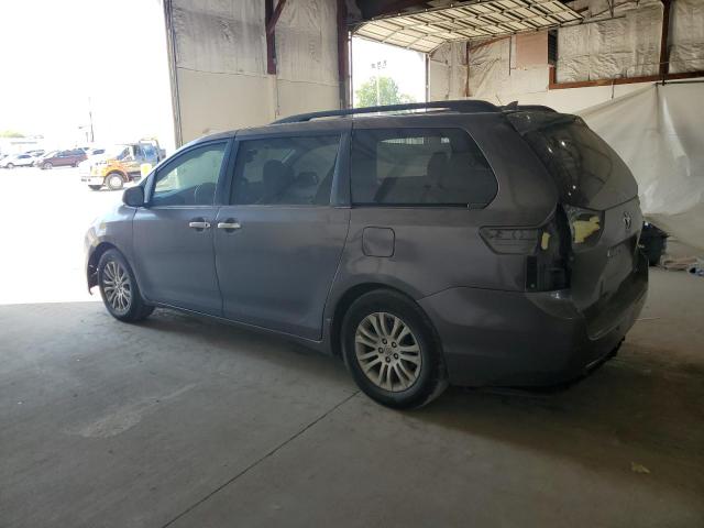 5TDYK3DCXCS219858 - 2012 TOYOTA SIENNA XLE GRAY photo 2