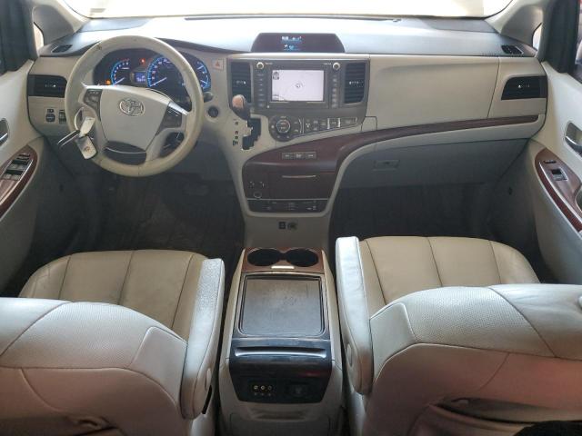 5TDYK3DCXCS219858 - 2012 TOYOTA SIENNA XLE GRAY photo 8