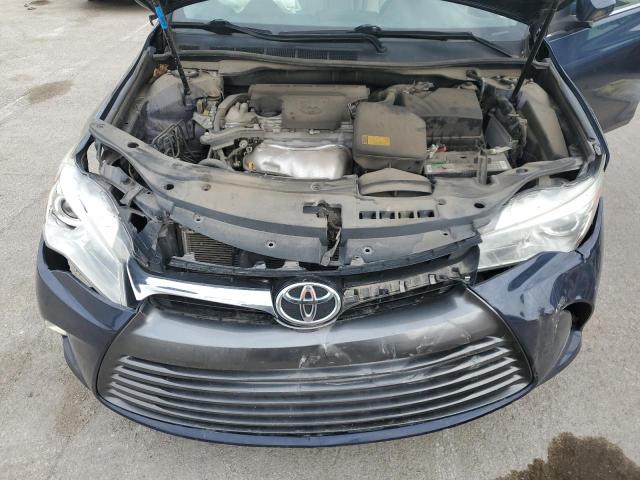 4T1BF1FK6FU948776 - 2015 TOYOTA CAMRY LE BLUE photo 11