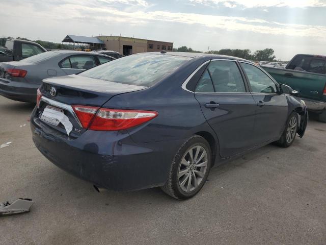 4T1BF1FK6FU948776 - 2015 TOYOTA CAMRY LE BLUE photo 3