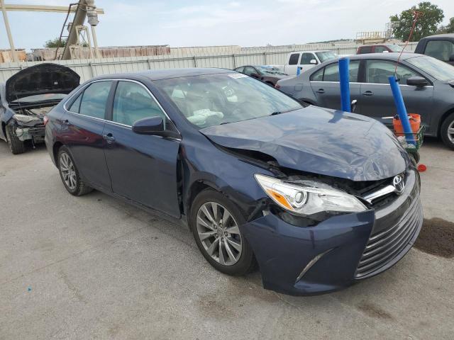 4T1BF1FK6FU948776 - 2015 TOYOTA CAMRY LE BLUE photo 4