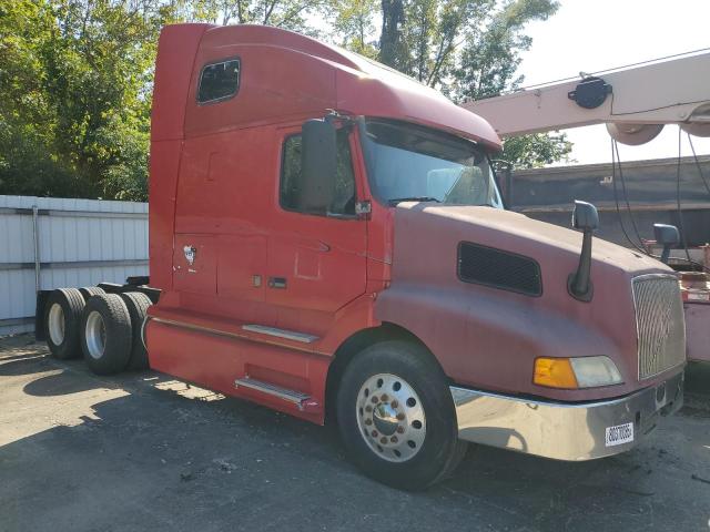2000 VOLVO VN, null