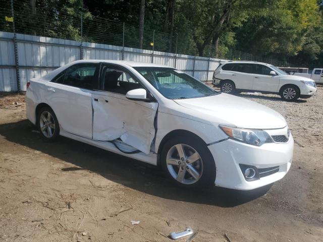 4T1BF1FK3CU174224 - 2012 TOYOTA CAMRY BASE WHITE photo 4