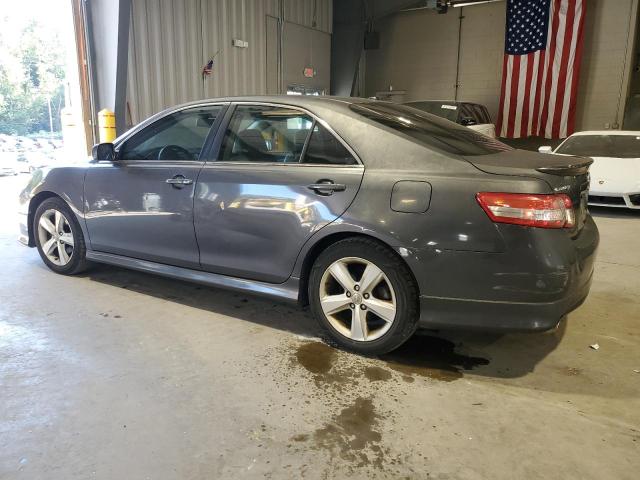 4T1BF3EK6BU225792 - 2011 TOYOTA CAMRY BASE 灰色 照片 2