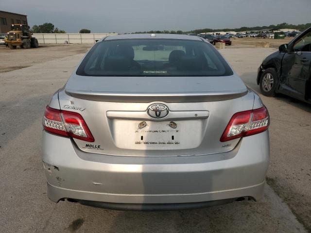 4T1BK3EK8BU128282 - 2011 TOYOTA CAMRY SE ვერცხლისფერი ფოტო 6