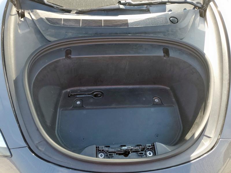 5YJ3E1EB2LF621843 - 2020 TESLA MODEL 3 ნაცრისფერი ფოტო 11