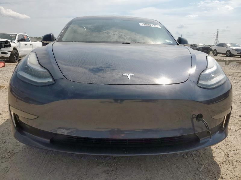5YJ3E1EB2LF621843 - 2020 TESLA MODEL 3 ნაცრისფერი ფოტო 5