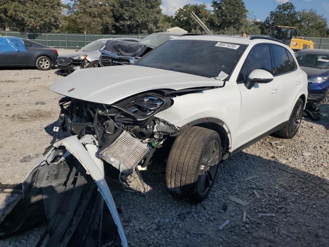 2019 PORSCHE CAYENNE, null