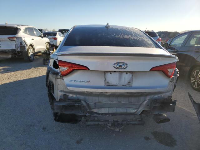 5NPE24AF8GH295503 - 2016 HYUNDAI SONATA SE SILVER photo 6