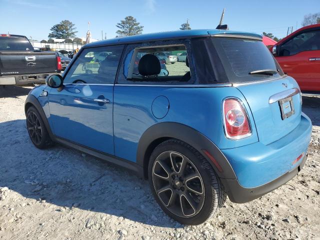 WMWSU3C58CT369128 - 2012 MINI COOPER BLUE photo 2