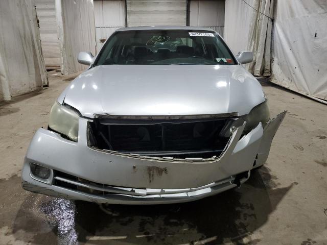 4T1BK36B46U138036 - 2006 TOYOTA AVALON XL SILVER photo 5