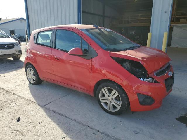 KL8CD6S95FC733807 - 2015 CHEVROLET SPARK 1LT RED photo 4