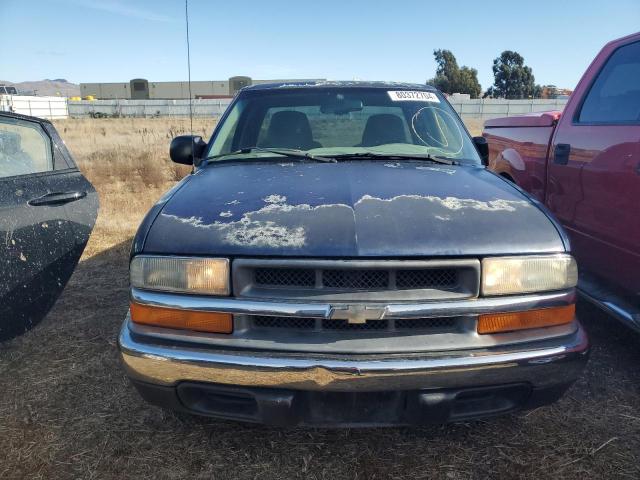 1GCCS1943Y8172765 - 2000 CHEVROLET S TRUCK S10 BLUE photo 5