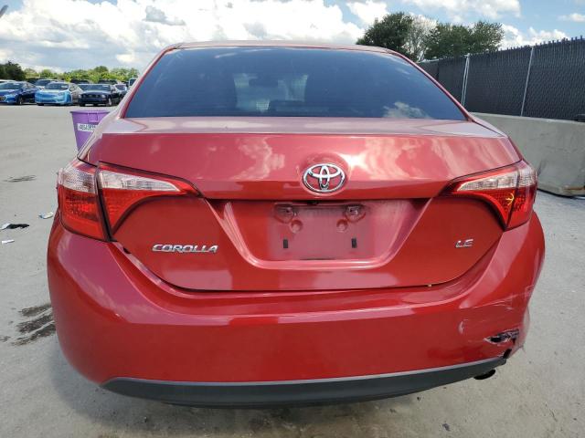 5YFBURHE1JP843777 - 2018 TOYOTA COROLLA L RED photo 6