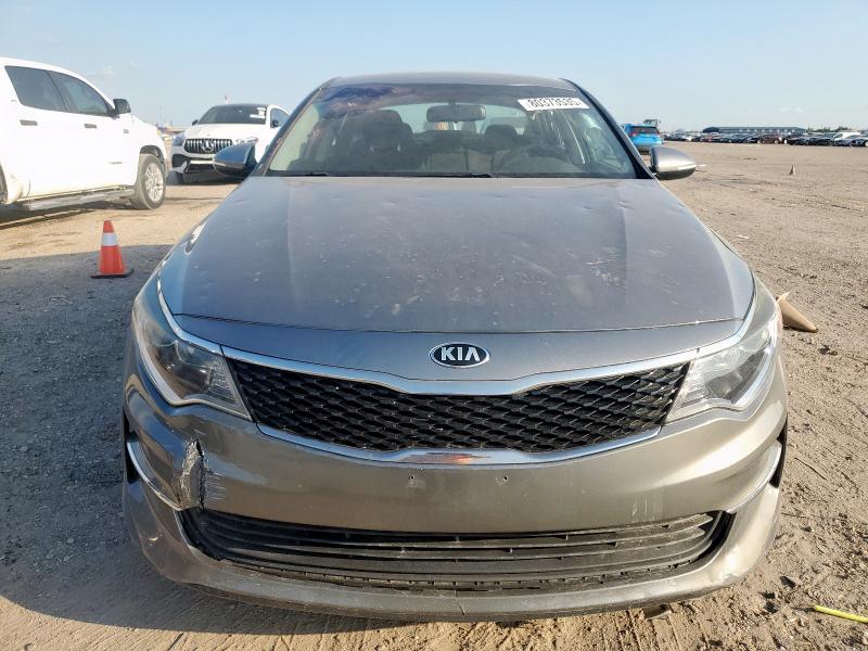 5XXGT4L30JG209130 - 2018 KIA OPTIMA LX GRAY photo 5