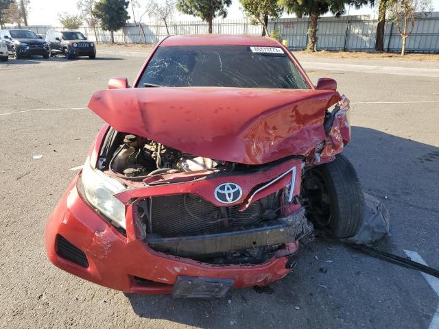 4T1BF3EK2BU596464 - 2011 TOYOTA CAMRY BASE RED photo 5