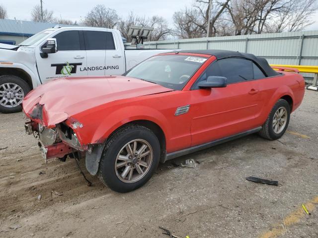 1ZVFT84N565130497 - 2006 FORD MUSTANG RED photo 1